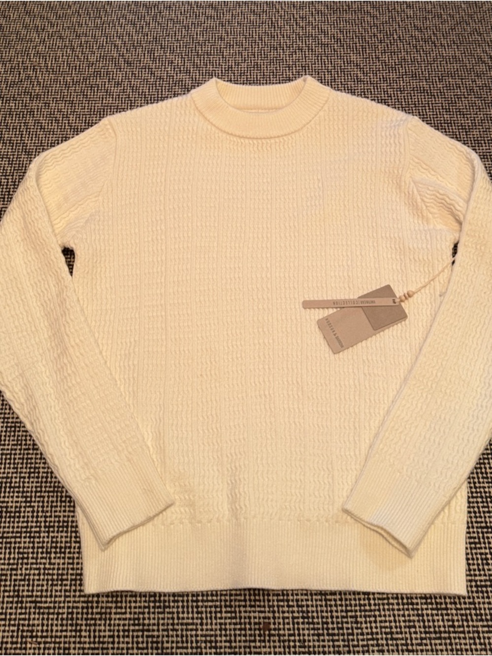 Hudson & Barrow Cream Ribbed Knit Sweater